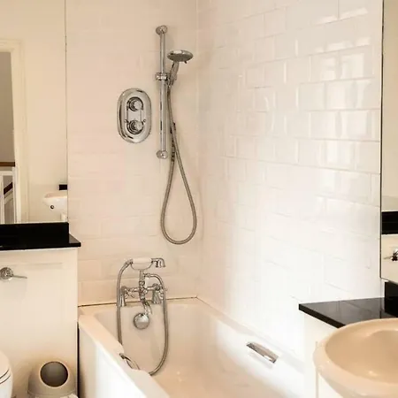 Kelston Townhouse Foxrock