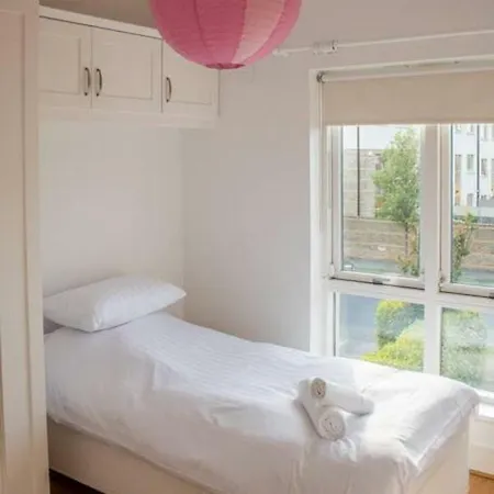 Kelston Townhouse
